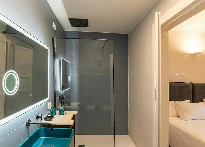 Vakantiehuis Historic Palace Overlooking Piana Di Navelli